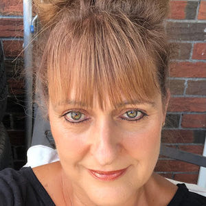 Meet your Posher, Anita